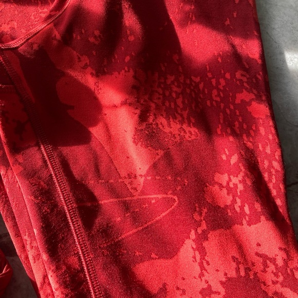 Reebok Red Workout Set - Picture 6 of 8